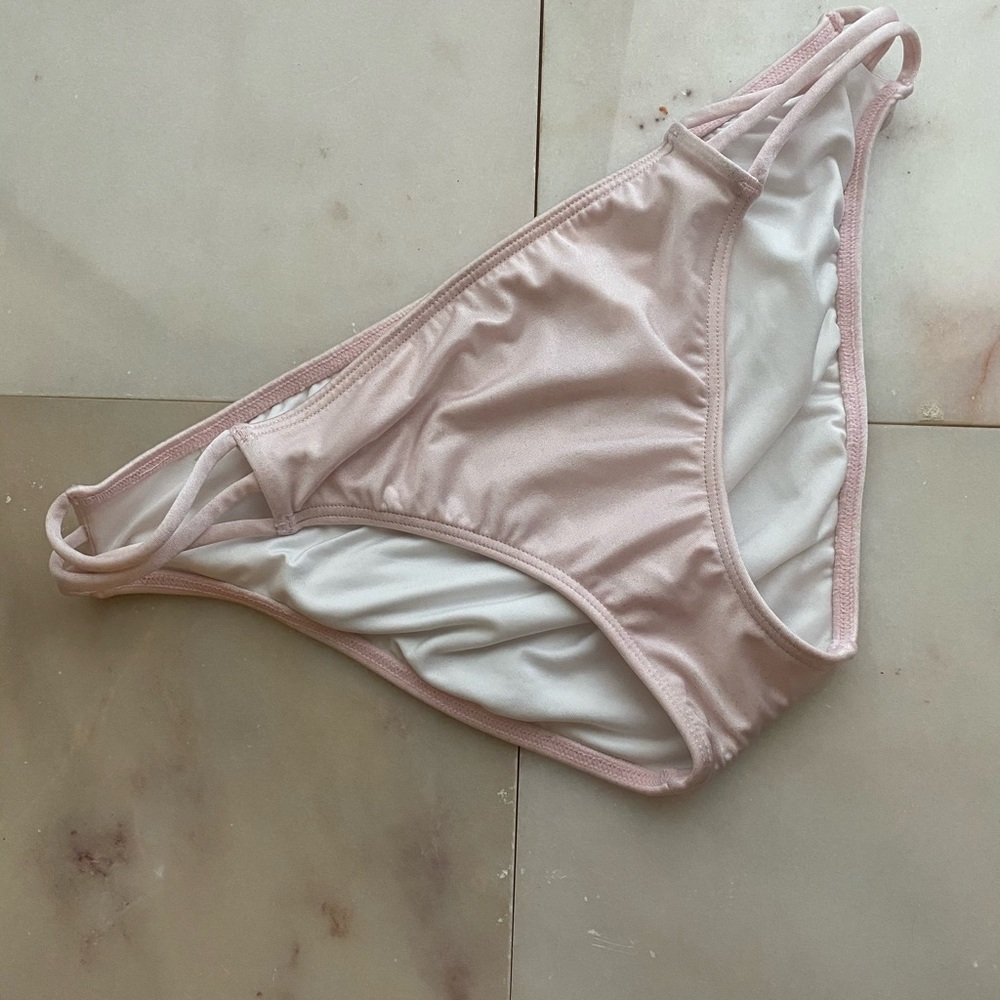 Victoria secret, the knockout bikini bottoms
